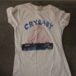 Cry baby T